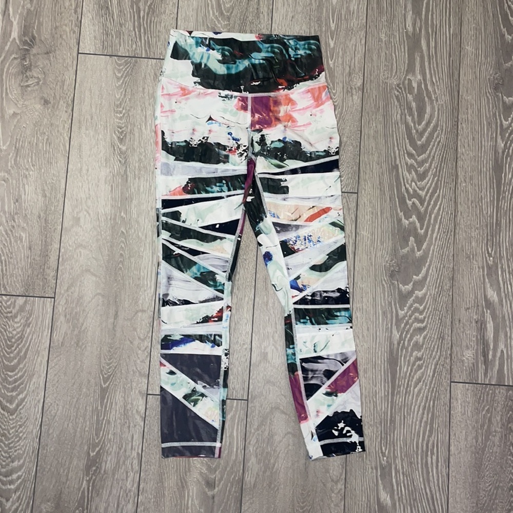 RARE Lululemon High Times Pigment Wave Wunder Under Tight! Size 6